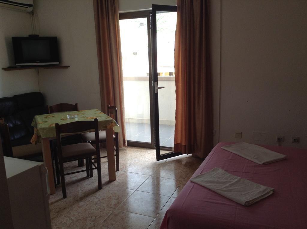 Kuca Tomovic Hotel Budva Eksteriør billede